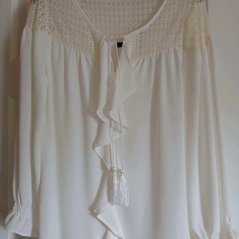 Woman Blouse Ruffle Sleeve